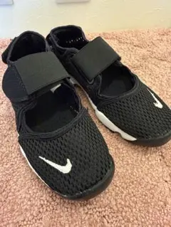 NIKE エアリフト　21cm ジュニア　サンダル　スニーカー　ナイキのサムネイル