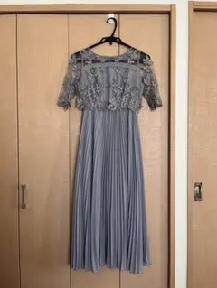 【KK様専用】グレー 刺繍入りレース 半袖 パーティードレス