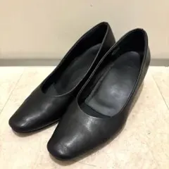 pitti 黒パンプス　就活用　リクルート用　24cmのサムネイル