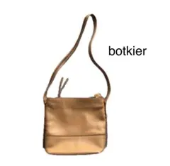 ボトキエ　botkier　レザーポシェット　ショルダーバッグのサムネイル