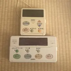 セキスイ エコキュート リモコン CFR-M3 CFR-B3 - メルカリ