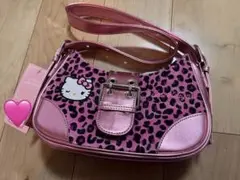 ハローキティ　ショルダーバッグ　ピンクヒョウ柄