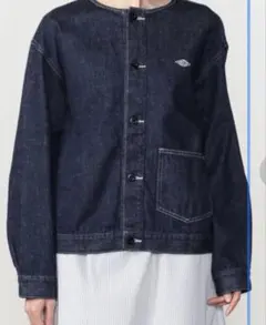 Item thumbnail for item b7708090-9b88-4875-8196-5389b79df813