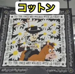 新品未開封】G-DRAGON × TOY STORY スカーフ BIGBANG - メルカリ