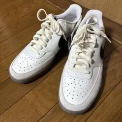 新品未使用品　ナイキ コート ビジョン LOWのサムネイル
