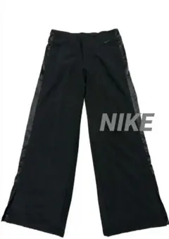 【ナイキ】ドライフィット　レディース　ワイドパンツ　フレアパンツ　黒　M