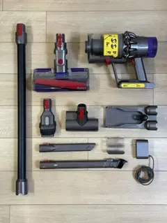 ダイソン dyson 掃除機 V10 Fluffy SV12 黒 動作品のサムネイル