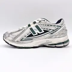ニューバランス M1906REU ホワイト シルバー グリーン 23.5