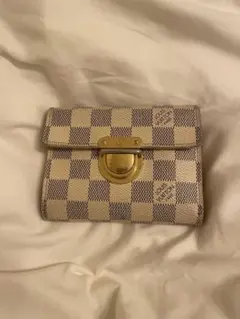 Item thumbnail for item a7025ce9-2fd5-421d-ac64-243ac3755d42