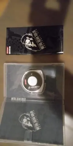 METAL GEAR SOLID PORTABLE OPS PSP