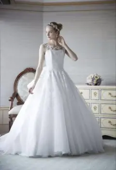 値下げしました【美品】Barbie-1 Aライン ワタベウェディング ドレス