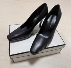 新品 未使用★ピンキー＆ダイアン ブラック10cmヒール パンプス 23cm