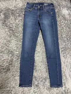 Item thumbnail for item 4e18bcce-45b2-4760-96f3-6858e1ff178e