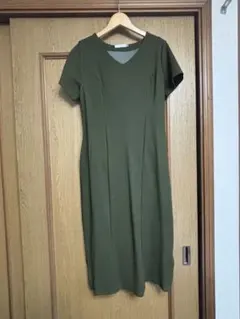 overE 自然にくびれるコットンTシャツフレアワンピース 90 オーバー
