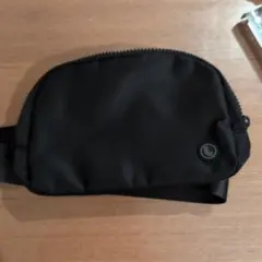 ショルダーバッグ ブラック
