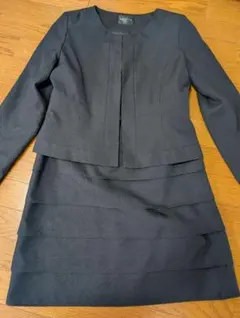 黒スーツ レイヤー仕立て 　入学式　卒業　１３ＡＲ