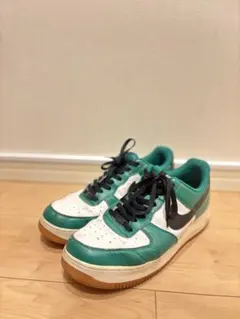 Nike Air Force 1 By you ジョーダン1風カスタム