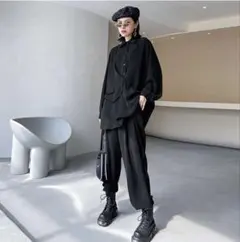 半額以下　未使用　ブラックセットアップ ストリートアシメントリー　シャツ＆パンツ