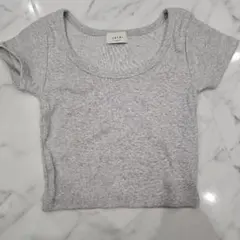 JUEMI リブ クロップド Tシャツ グレーのサムネイル