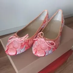 Item thumbnail for item 4c3c698d-5b70-4f5e-bd56-d6b9887c14c5