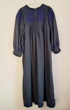 Item thumbnail for item 8b4c5cb5-1589-4a4c-b9d2-1451027bbc1b