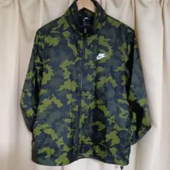 NIKE 迷彩 フード付きナイロンジャケット