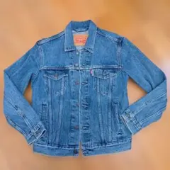 リーバイス　デニムジャケットのサムネイル