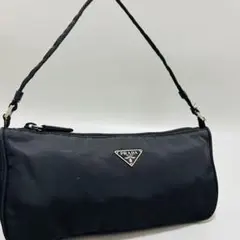 PRADA プラダ アクセサリーポーチ ハンドバッグ 小物 三角プレートブラック