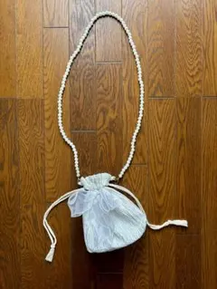 ホワイト ギャザーショルダーバッグ SHEIN