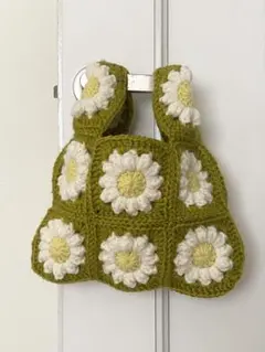 お花モチーフのバッグ マーガレット 【現品一点のみ】