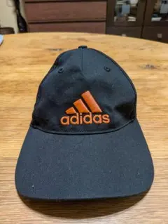 adidas ベースボールキャップ ブラック オレンジのサムネイル