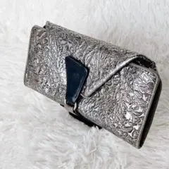 廃盤品　ヒロコハヤシ　長財布　ヴェスタ　シルバーのサムネイル