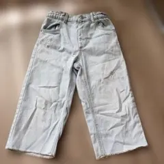 ZARA 花柄刺繍入り薄デニムロングパンツ