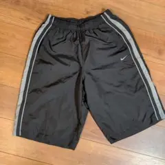 ナイキ　トレーニングパンツ　ジャージ　ハーフパンツ