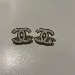 CHANEL 白色菱格紋設計雙C標誌鈕扣 兩件一組