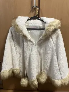【激レア】LIZLISA♡ファー付きフードポンチョ 激レア】LIZLISA♡ファー付きフードポンチョ 激レア】LIZLISA