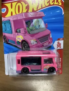 ホットウィール バービー