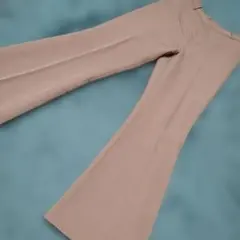 アズノゥアズ　ピンキー　フレアパンツ　ピンクのサムネイル