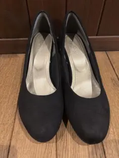 Lirio blanco ALETTA パンプス ブラックのサムネイル