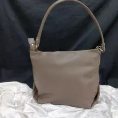 【russet ラシット】ワンショルダーバッグ　ソフトレザー