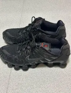 連休限定値下げ《新品・未使用品》Nike Shox TLブラック 26.5cm nike-ar3566-002_r.jpg