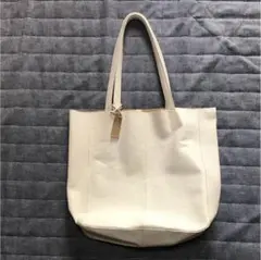 ベネトン  レザー トートバッグ お値下げ❣️