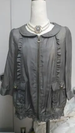 新品、未使用！　ミニマム　ジッパージャケットのサムネイル