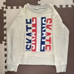 ベージュ　トレーナー