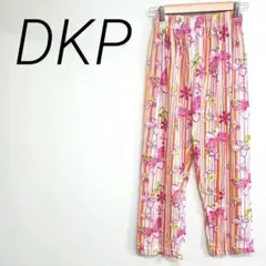 Item thumbnail for item bfb88239-b983-4b18-88ca-77a1b7e78a81