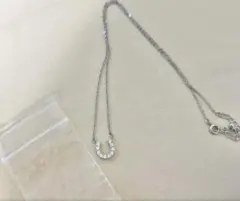 ホースシュー ネックレス ジルコニアのサムネイル