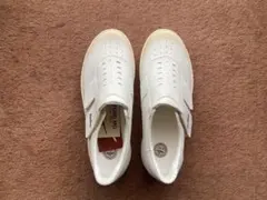 Item thumbnail for item fbe9a00b-3cd0-4e57-93fd-8b2e805be266