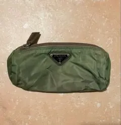PRADA ナイロンポーチ