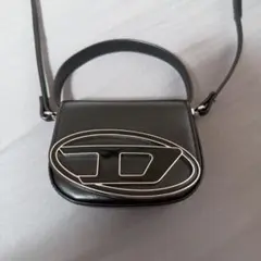 DIESEL ブラックショルダーバッグ