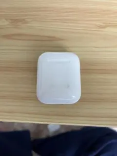 【値下げ・即決】Apple AirPods（第1世代）動作確認済み・1,600円のサムネイル
